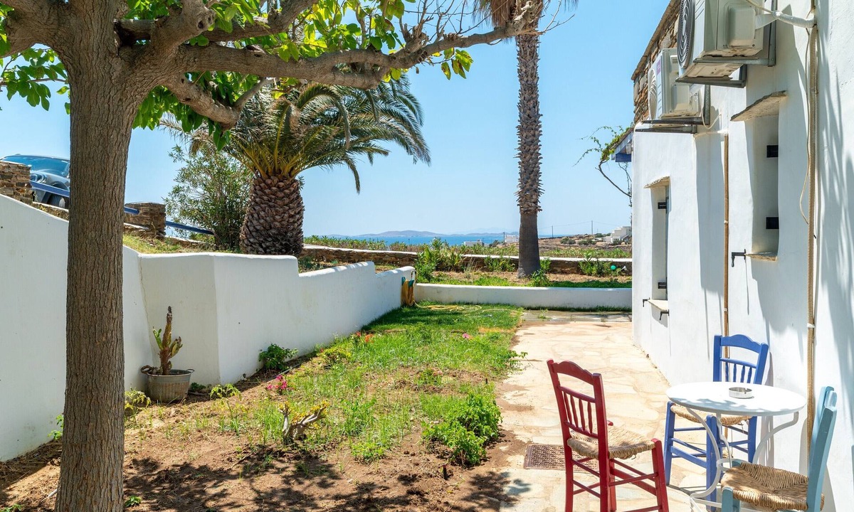 Agios Ioannis Apartment | Apartment '9' with Wi-Fi and Air Conditioning