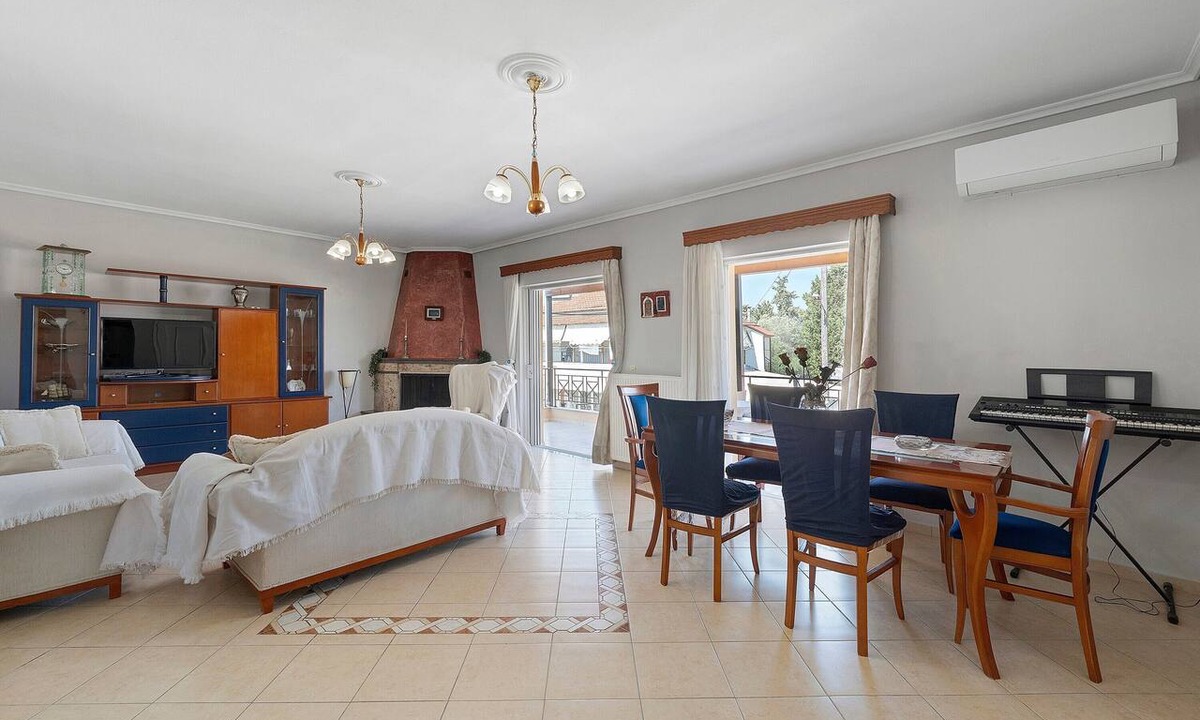 Perivolion Apartment | Apartment 'Casa Verde Blu' with Balcony, Wi-Fi and Air Conditioning
