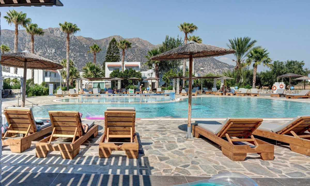 Kardamena Apartment | Apartment 'Evripides Family One -bedroom 1' with Shared Pool, Shared Garden and Air Conditioning