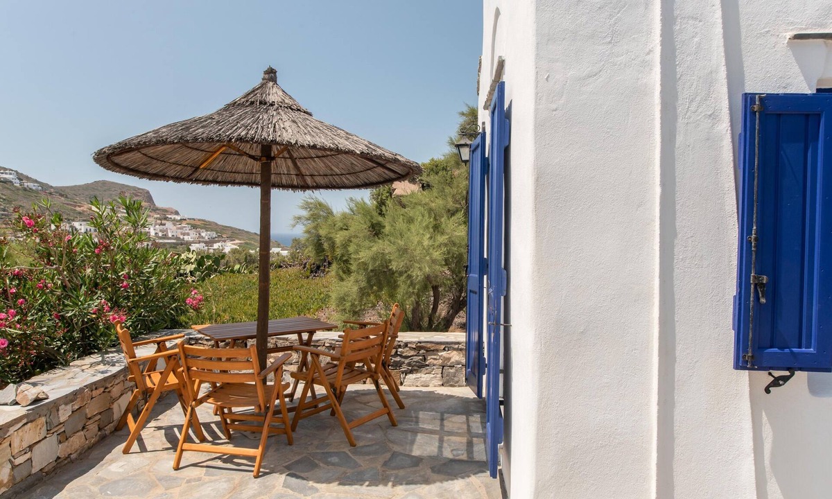 Agios Prokopios Apartment | Apartment In A Hotel 'Sun Rock Boutique - Villa Menexes' with Sea View, Wi-Fi and Air Conditioning