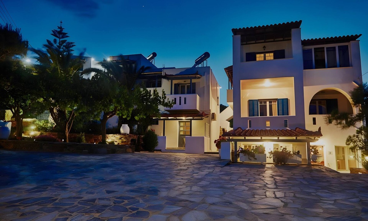 Gavrio Apartment | Apartment 'Irene 14 Superior 2' with Sea View, Wi-Fi and Air Conditioning