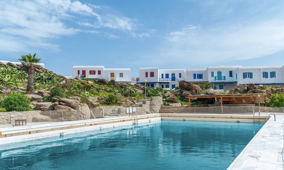 Agios Ioannis Apartment | Apartment 'Paris House' with Sea View, Wi-Fi and Air Conditioning