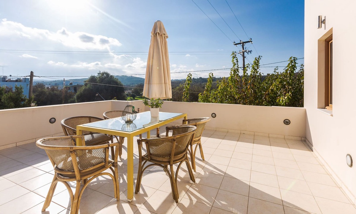 Armenoi House | Apoi Inn, cozy place between north and south!