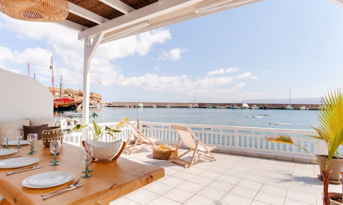 Limenas Chersonisou Villa | Aqua Vero seaside residence