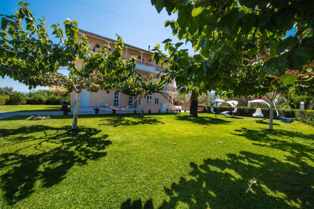 Kariotai Hotel | Artemis Pension