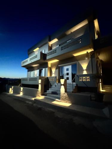 Istron Apartment | Asterion Art Residences