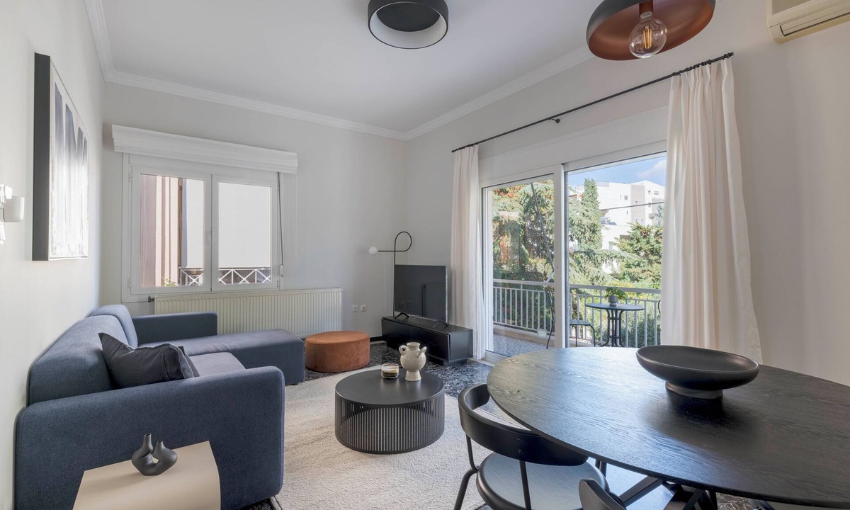Marousi Apartment | Astounding 2BR Apartment in Marousi