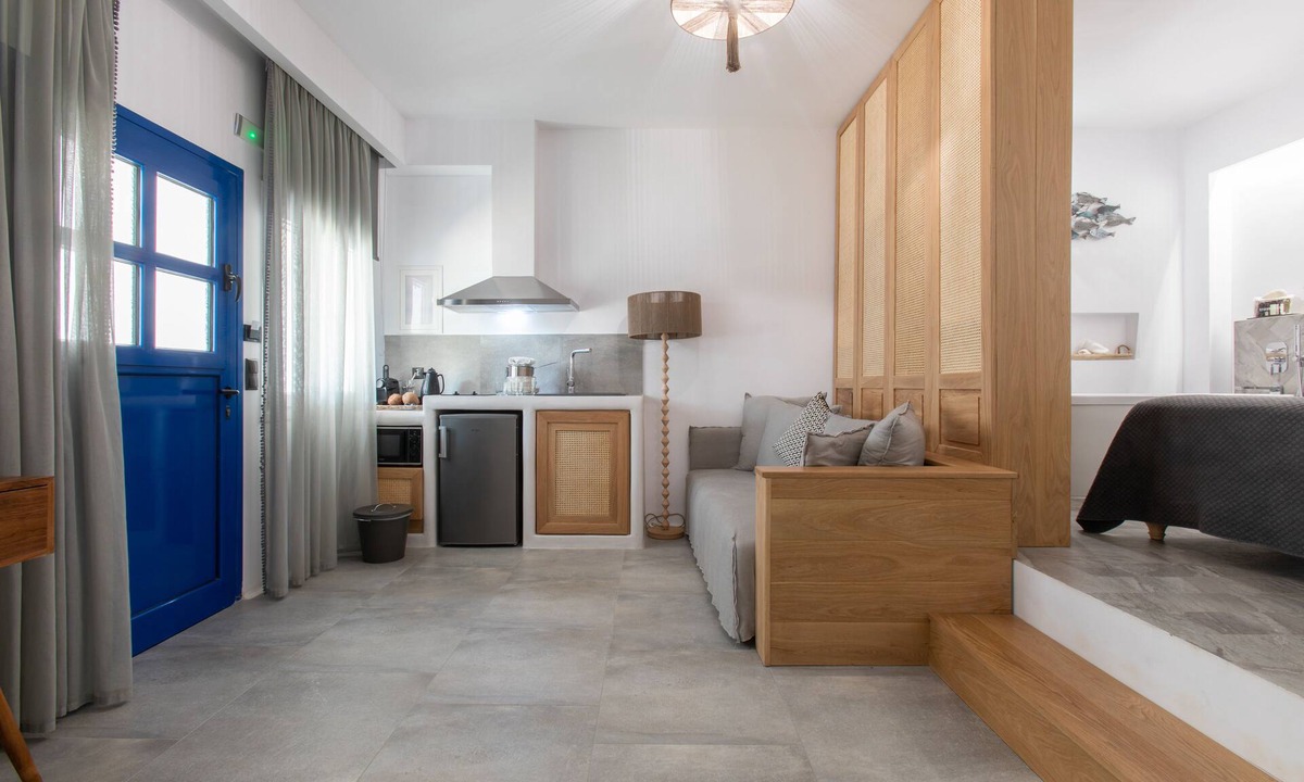 Plaka House | Athina Studios & Suites