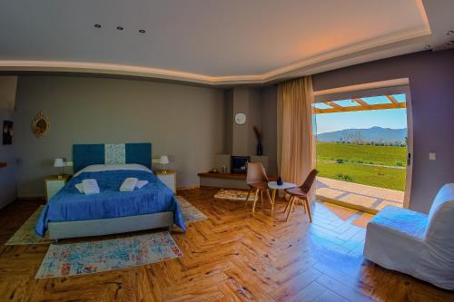 Pyrgos Apartment | Atrium Vinea Brintziki Winery