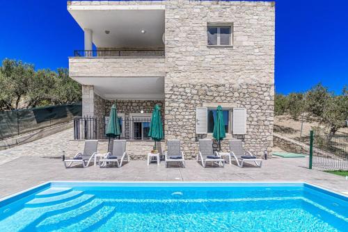 Episkopi Villa | Aurora Stone Villa With Private Pool