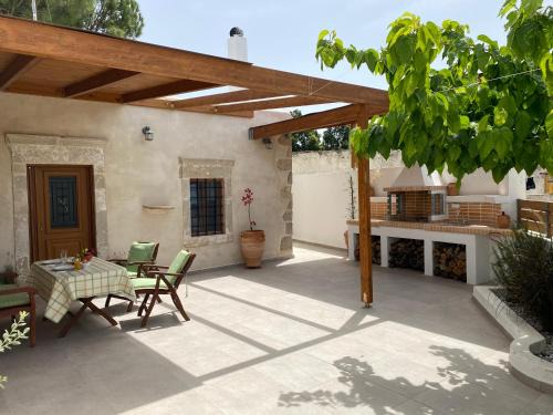 Vori House | Avli House Vori