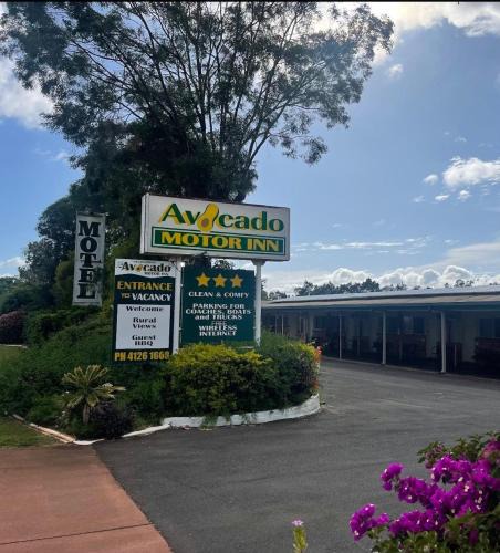 Childers Hotel | Avocado Motor Inn