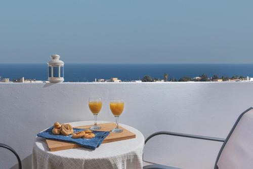 Petaloudes Apartment | AZURE SUITE Top Sea Views min Walk to Old Town Rhodes