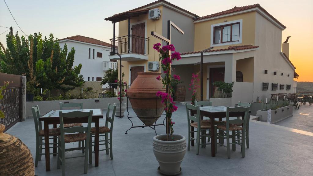 Archea Pissa Villa | Bacchus Villa