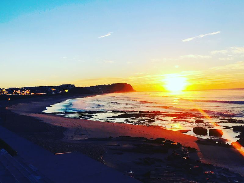 Bar Beach Apartment | Bar Beach Haven - beach getaway Newcastle