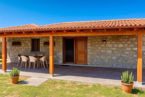 Sithonia House | Barba Stergios