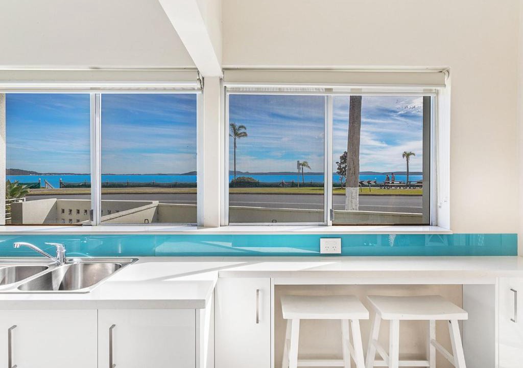 Nelson Bay Apartment | Bayview Towers Unit 13 Victoria Parade 15