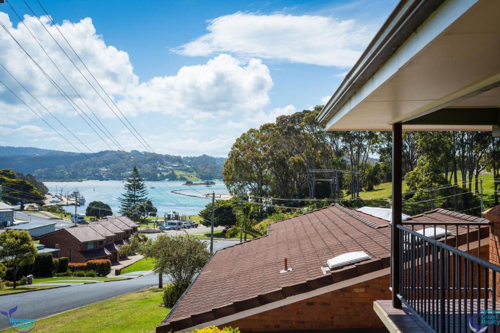 Narooma Apartment | Bayview Unit Stunning Inlet Views