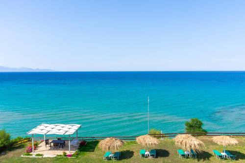 Amoudi Apartment | Baywatch Apartments on the Beach by "elite"