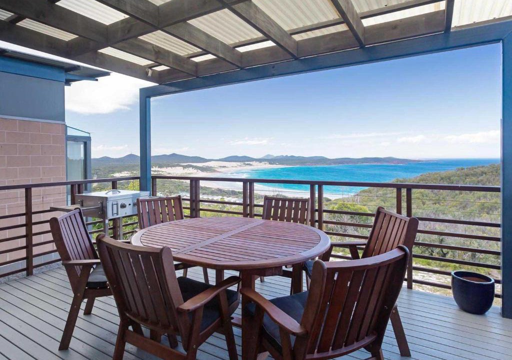 Boat Harbour House | Beach House 7 26 One Mile Close air conditioned wifi foxtel linen