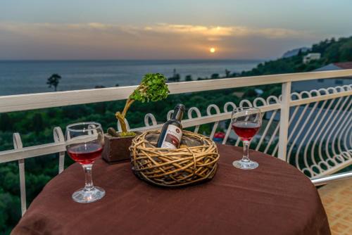 Agios Gordios Hotel | Beach Oasis by BS