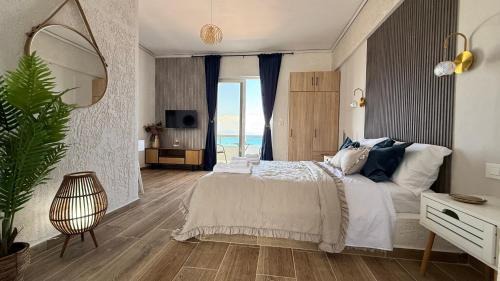 Ialyssos Apartment | Beachfront Studio with Panoramic Sea View 2