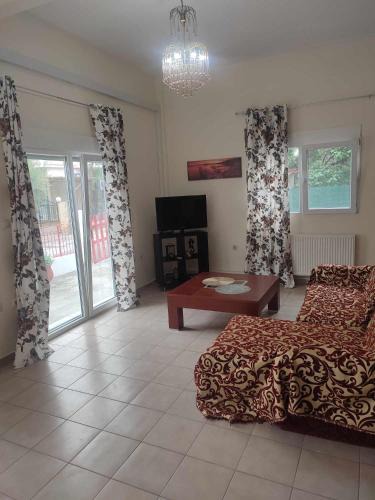 Agia Triada Apartment | Beautiful apartment ANAIS near the sea