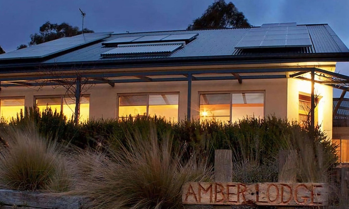 Armidale House | Beautiful views over Armidale