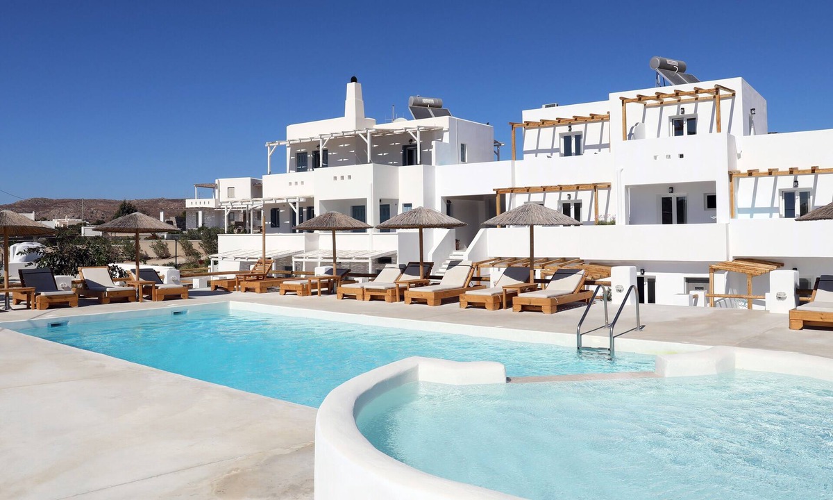 Kastraki House | BH445 - C - Suite Naxos