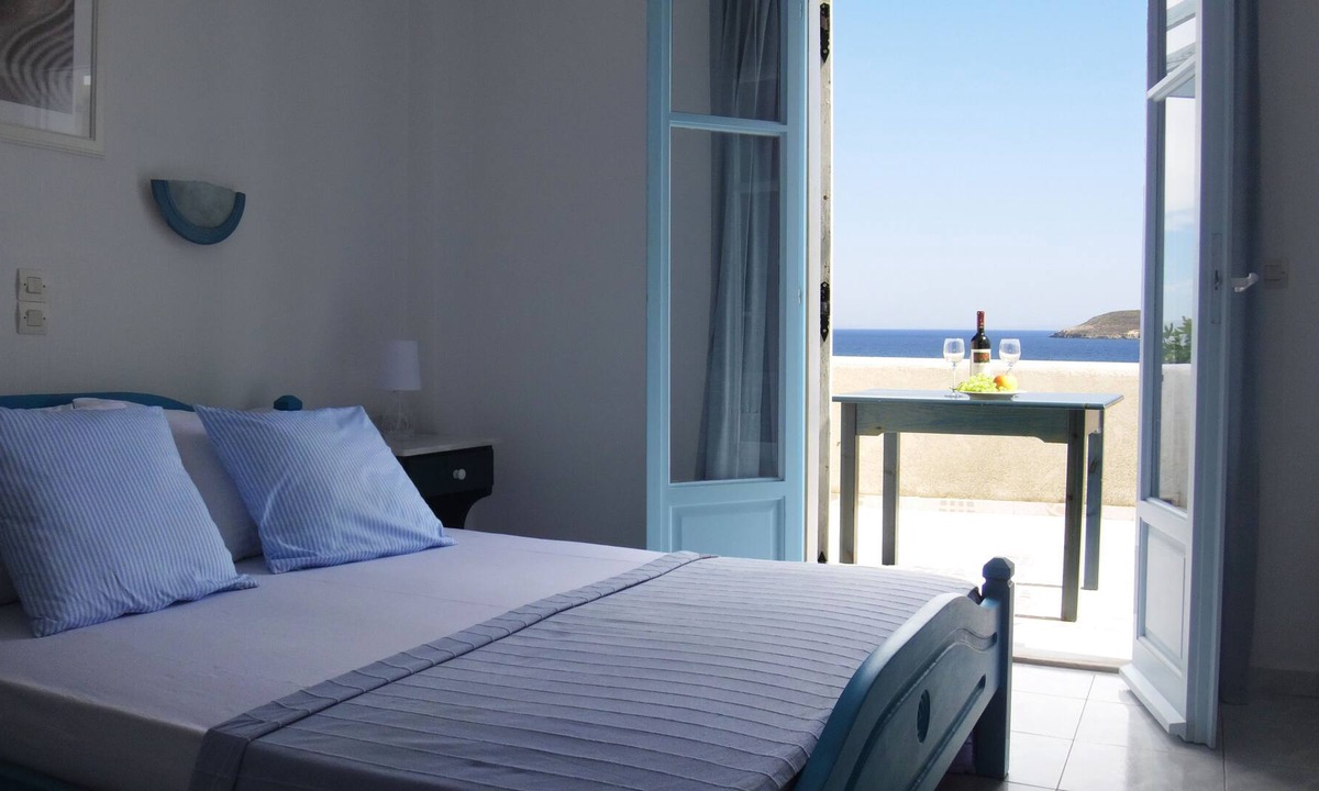 Drios Apartment | Blue and sea Deluxe apartment Sea View
