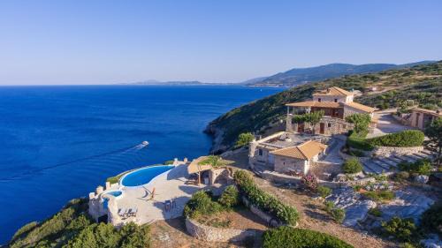 Elation Villa | Blue Caves Villas - exceptional Villas with private pools direct access to the sea