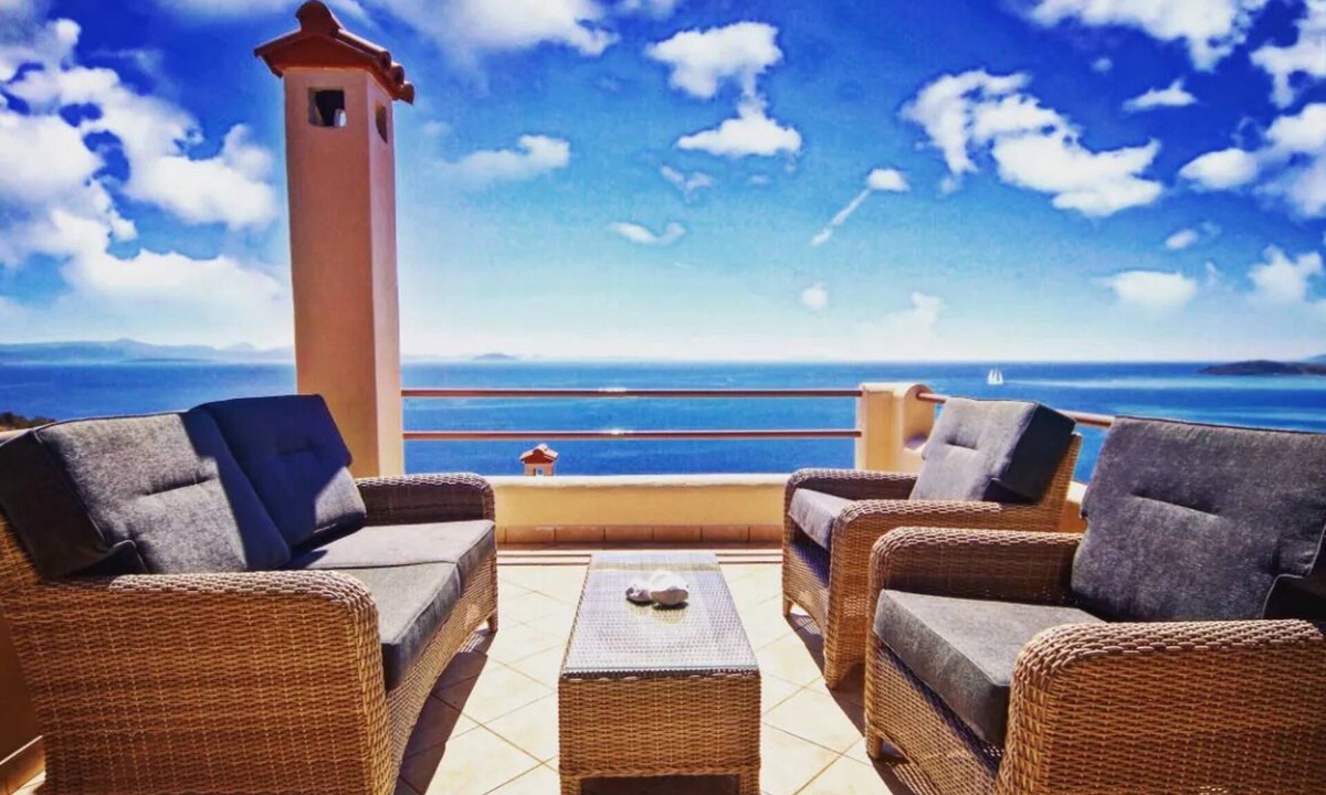 Astros House | Blue Horizon - Amethyst Sea View Suite
