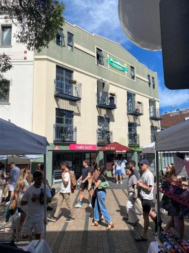 Manly Hostel | Boardrider Backpackers and Budget Motel