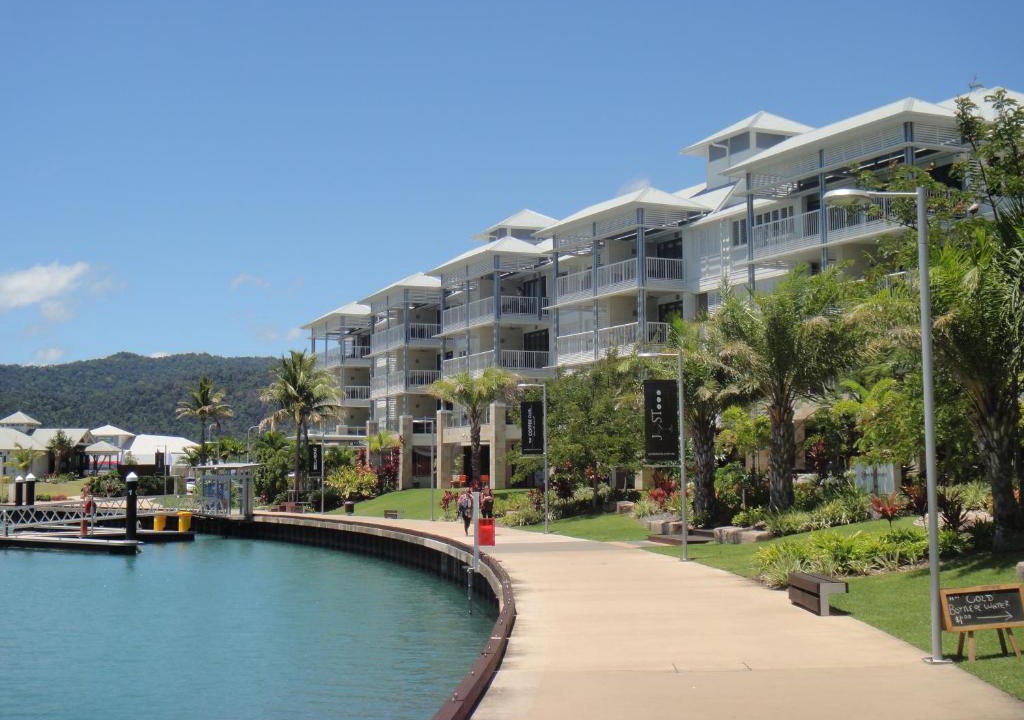 Airlie Beach Apartment | Boathouse Port of Airlie