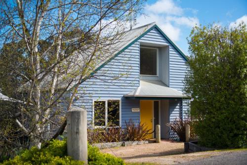 Boatshed Villa Door | Daylesford