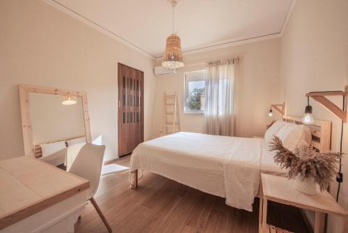 Paradisi Villa | Bohemian Residence