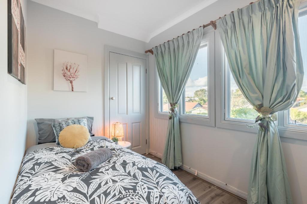 Burwood House | Boutique Private Rm situated in the heart of Burwood 5 - ROOM ONLY