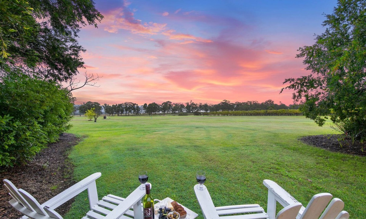 Rothbury Cottage | Bracken Ridge Vineyard - The Kingston - Villa 3