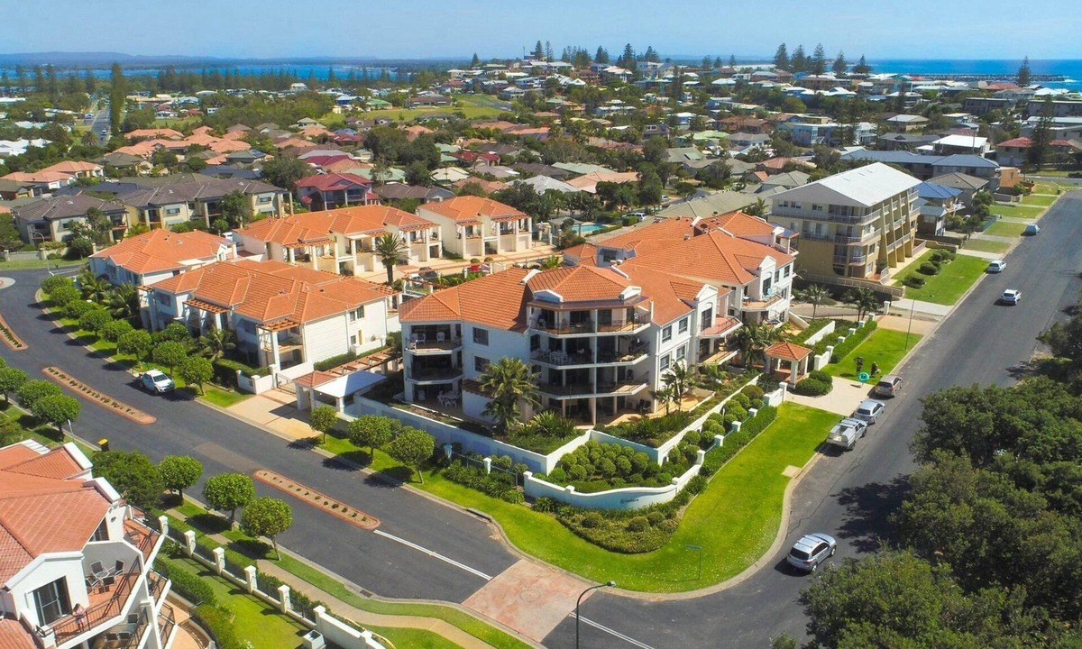 Yamba Apartment | Breakers Block 2 Unit 11