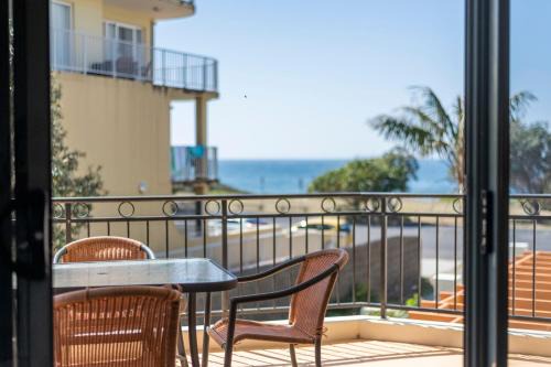 Breakers | Yamba