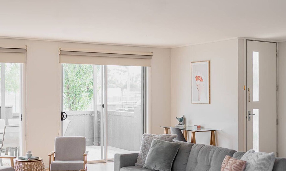 Traralgon House | Bright & spacious 3 br townhouse prime CBD location