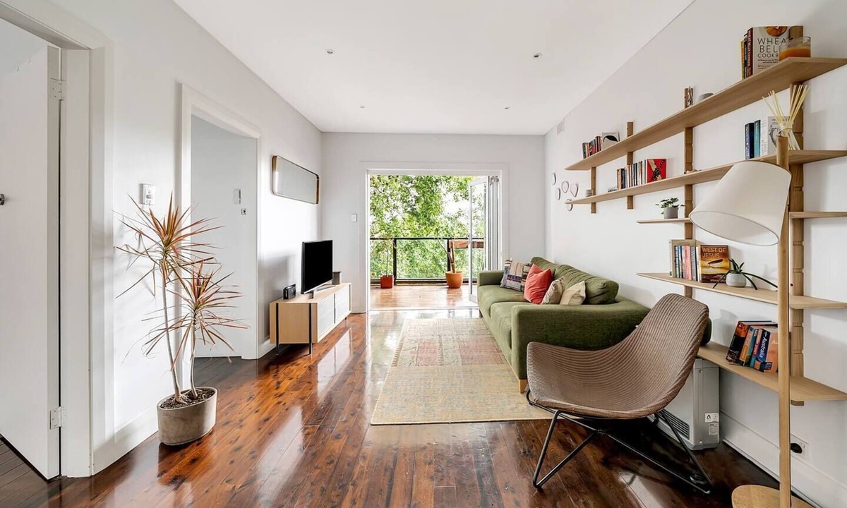 Bronte Apartment | Bronte Beauty Modern Heritage Style with Balcony