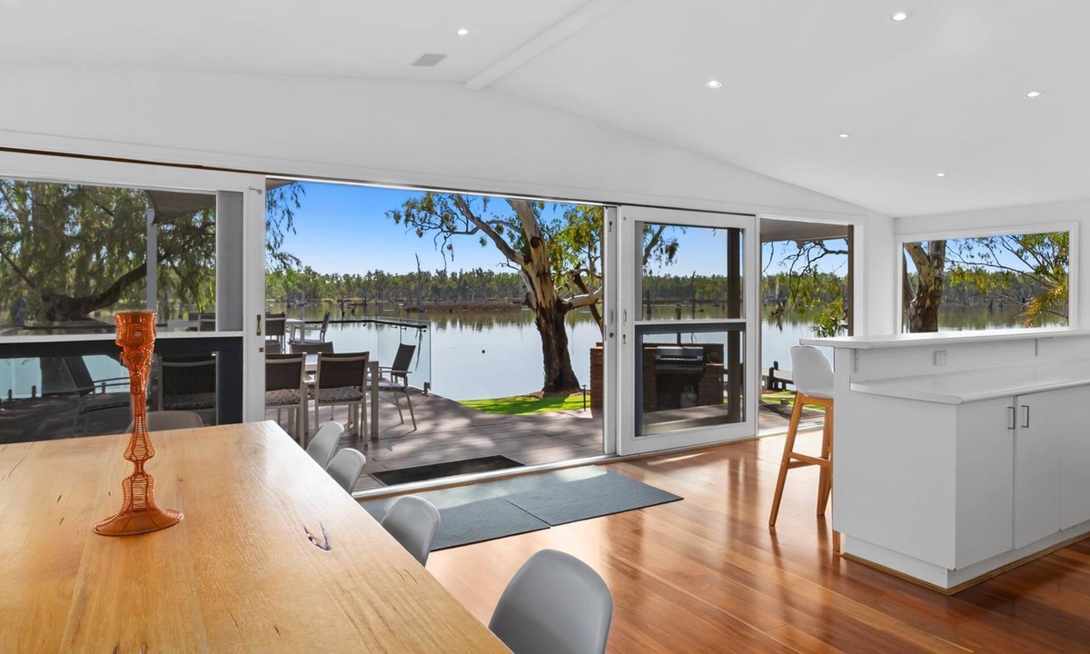 Bundalong House | Bundalong Beauty located on the golden mile at Bundalong