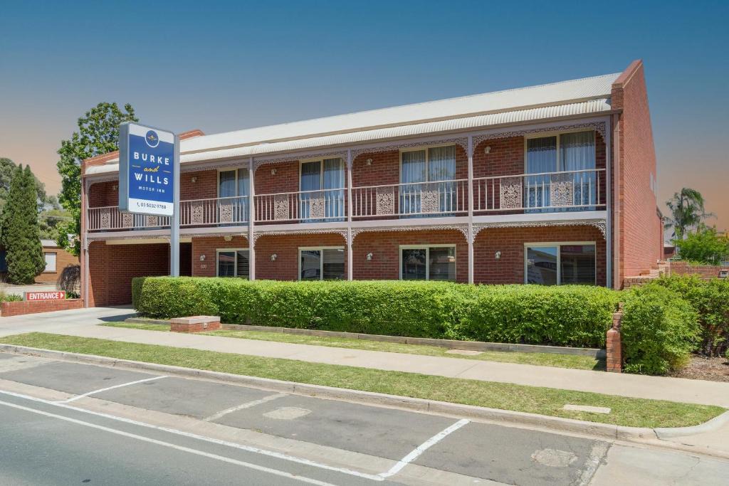 Swan Hill Hotel | Burke And Wills Motor Inn Swan Hill