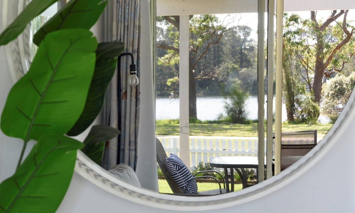 Sussex Inlet Resort | Calm Waters Waterfront Cottages @ Sussex Inlet, No. 2 Waterfront