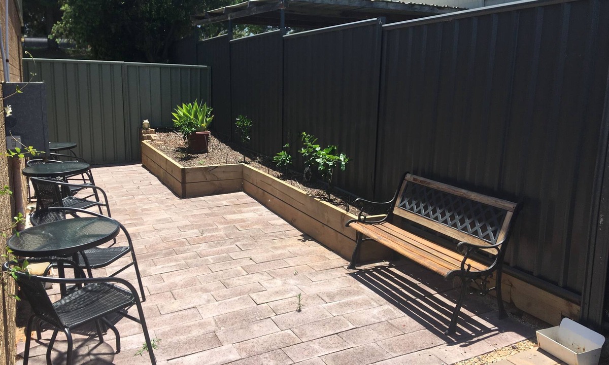 Narrandera Hotel | Camellia Motel