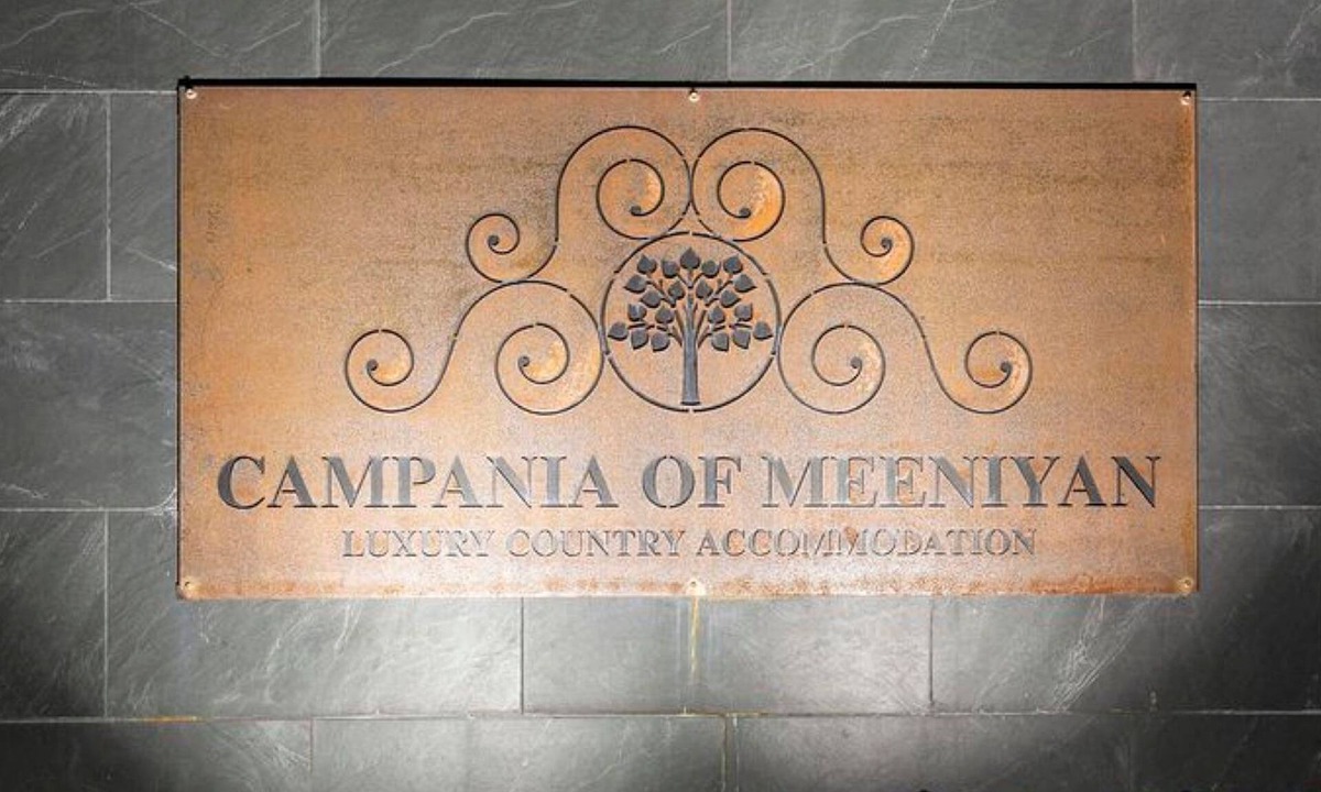 Campania | Meeniyan