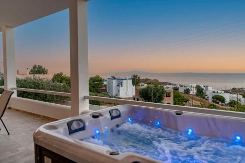 Megas Gialos House | Captain View