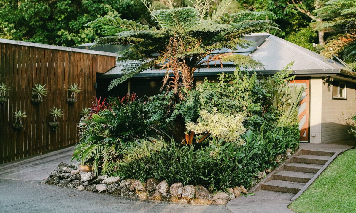 Glengarrie House | Captivating Currumbin Valley
