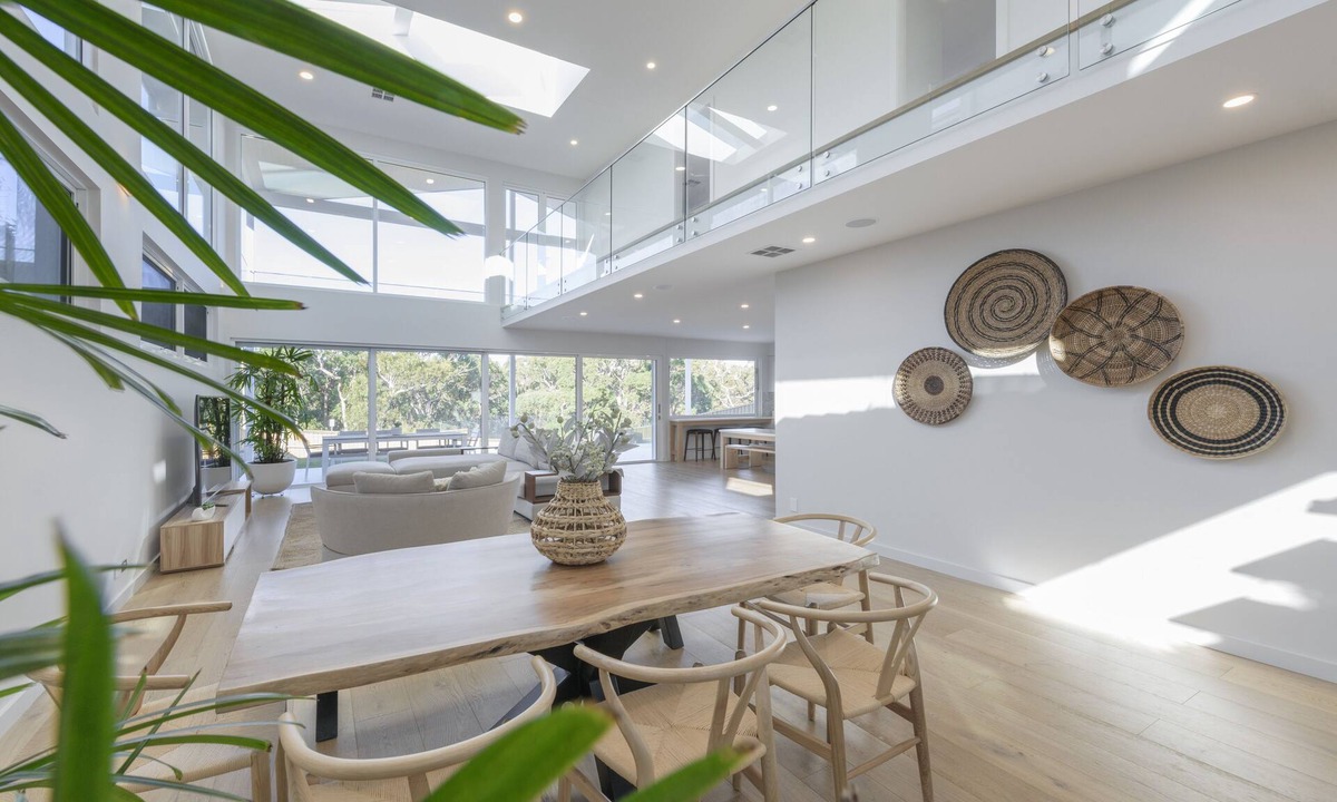 Catherine Hill Bay House | Casa De Mare - Beach Access with Spa & Pool